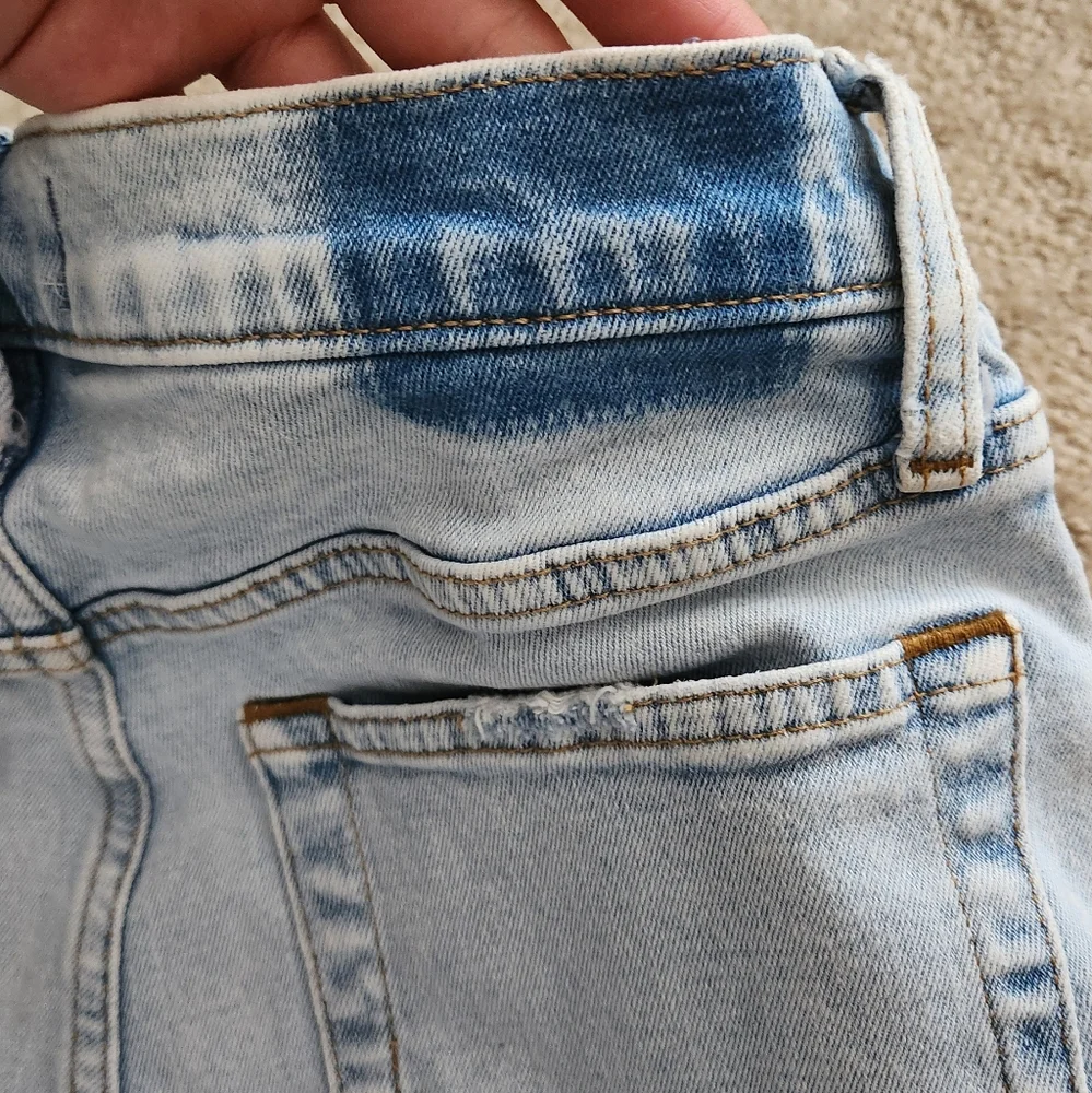 Abercrombie & Fitch Curve Love Ultra High Rise Ankle Straight Button Fly 27/4 - Picture 7 of 12